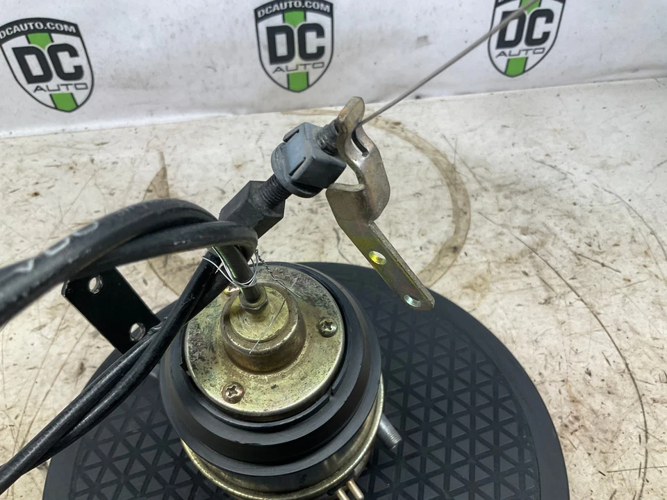 1978 - 1989 年保时捷 911SC Cruise Control Servo 91161712302 135352 — 第 3/4 张图片