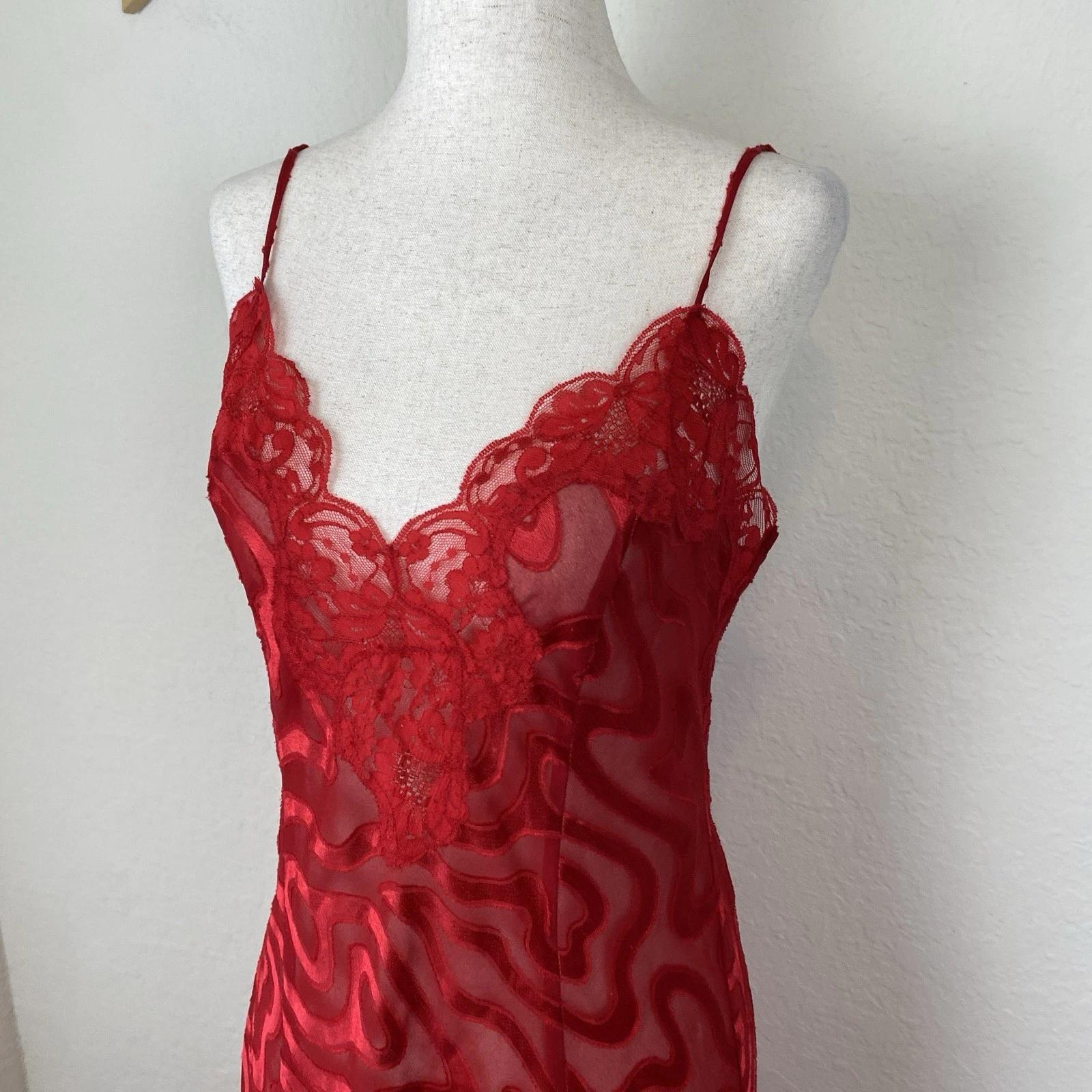 UNDERCOVER Abito vestito maxi slip vintage anni 90 Y2K Victoria’s Secret M rosso pizzo trasparente romantico