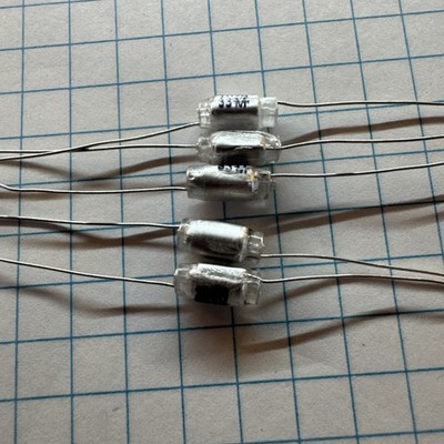 New Polystyren Foil / Film Axial Capacitor, 1 nF (1000 pF) Qty 5 