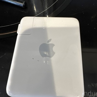 Apple AirPort Express 802.11n Base Station A1264 (1st Gen) Wifi Router/ Extender