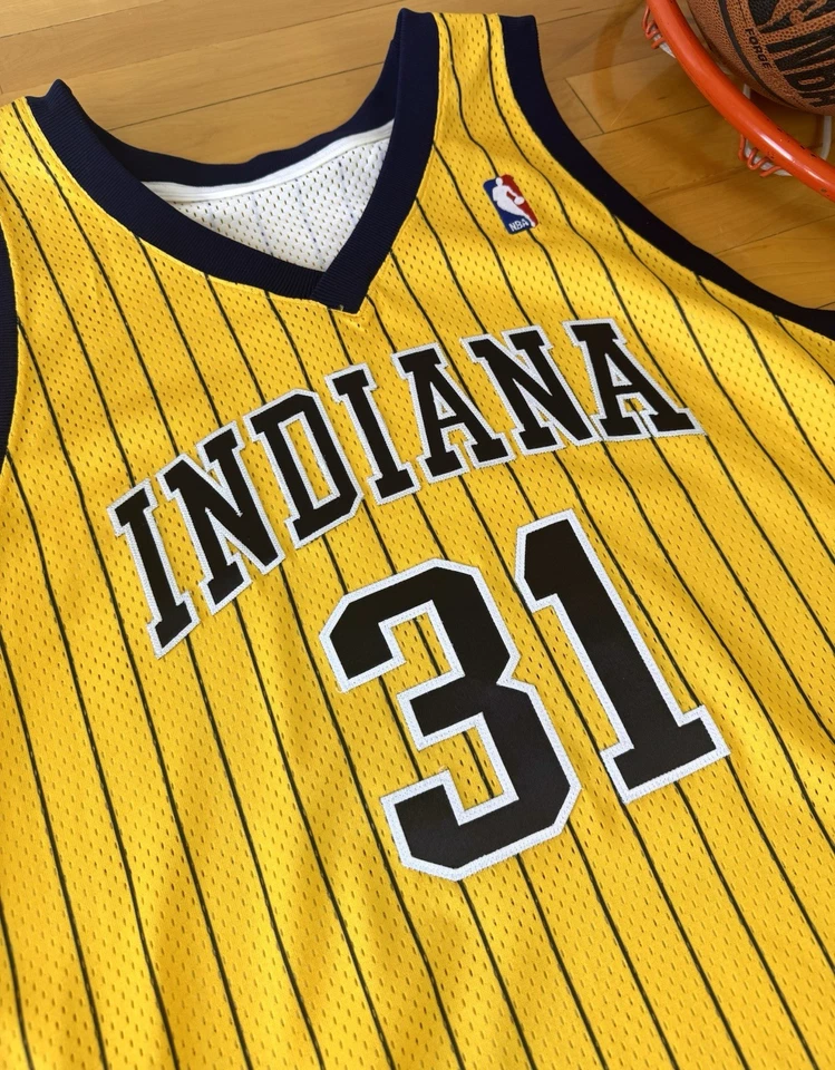 Camiseta deportiva de baloncesto auténtica emitida por el equipo Reggie Miller Indiana Pacers 2004-05 de la NBA Foto 4 de 4