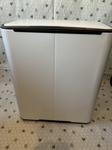 Brabantia Bo Pedal Bin 2 x 30L Inner Buckets White Waste/Recycling Kit**DENTED** - Picture 11 of 24