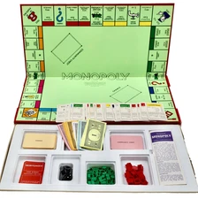 1972 British MONOPOLY John Waddington LTD London  Leeds  Rolls Ferry Wooden Dice