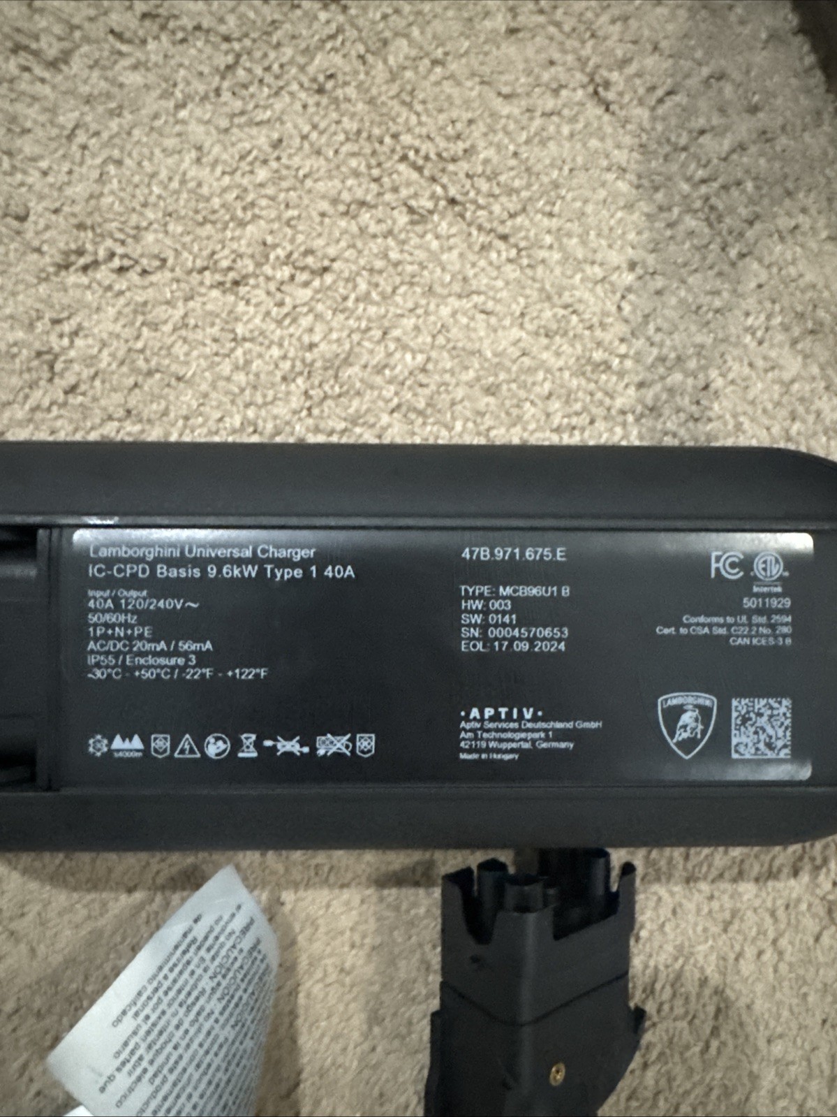 Lamborghini Revuelto / Urus SE Charger Wall Mount Kit 47B052738