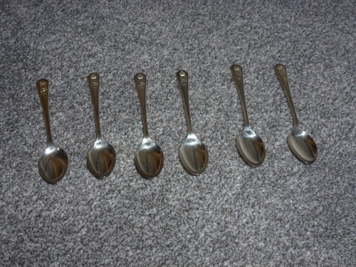 SET OF 9 VARIOUS VINTAGE COMMUNITY SPOONS HOUSE CLEARANCE - Picture 4 of 5