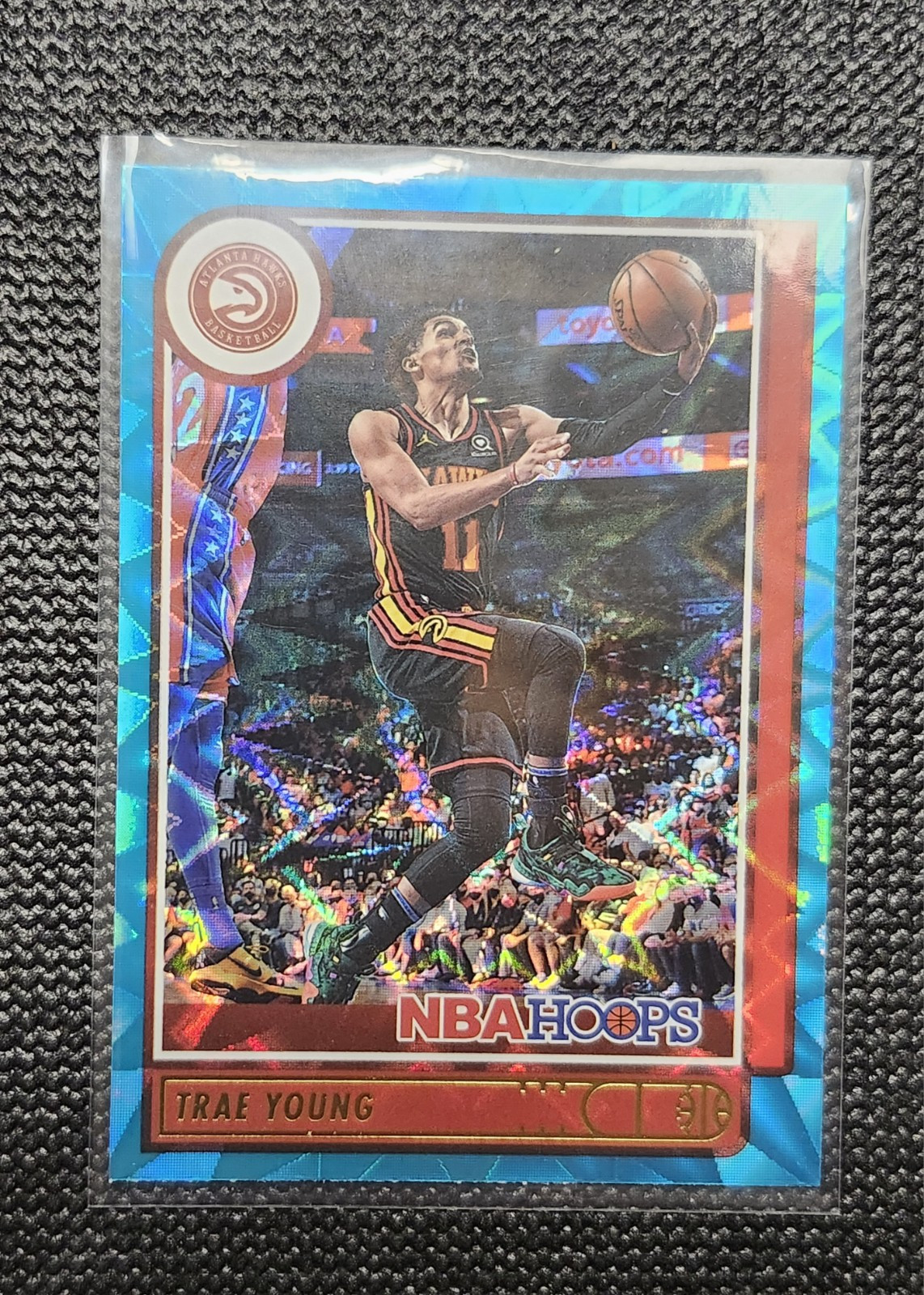 2021-2022 Panini NBA Hoops - Trae Young #80 Teal Explosion