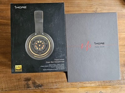 1more triple-driver headphones hi-res complete set.