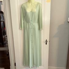 Vintage Vanity Fair Green Mint Green Long Sleeve Nylon Robe with Cream Lace