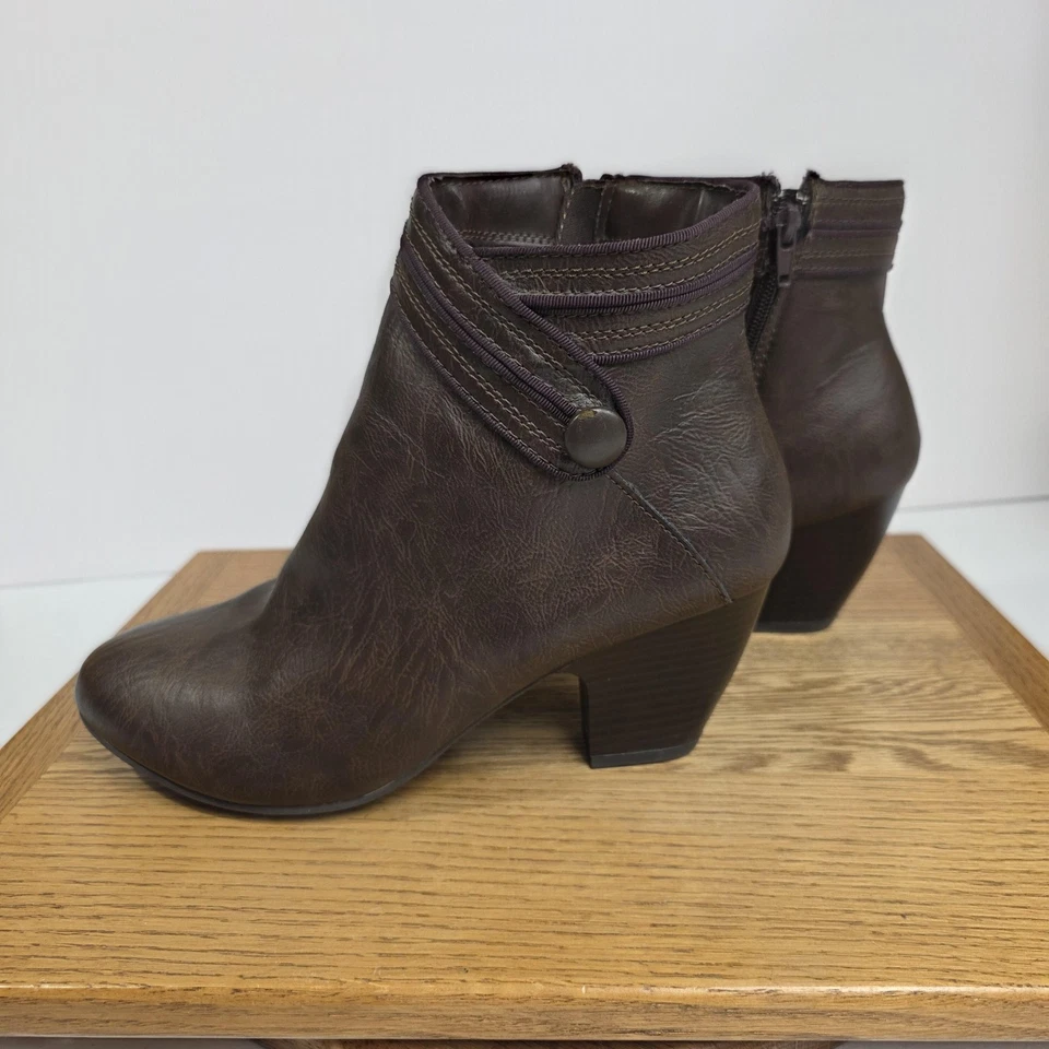 Botas Jaclyn Smith Mujer Talla 9 Marrón Akira Botines Cremallera Lateral Tacón Medio Foto 3 de 4