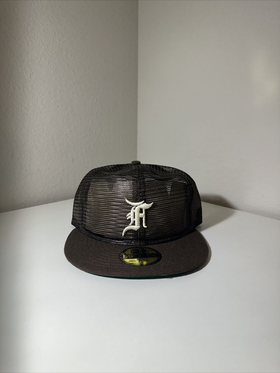 Fear of God x New Era 59FIFTY Mens 7 1/4 7.25 Fitted Hat Cap Fear of God x New Era 59FIFTY Mens 7 1/4 7.25 Fitted Hat Cap