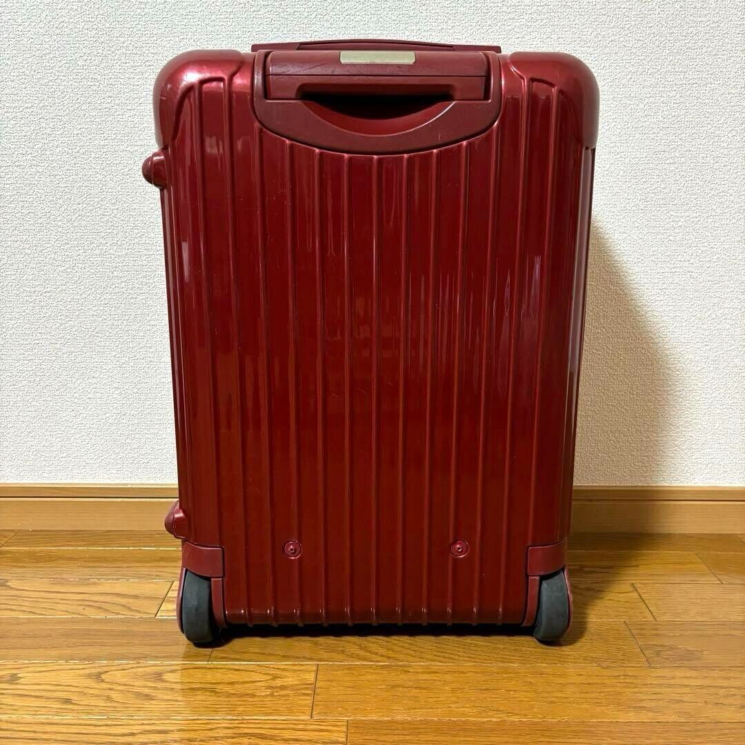 Rimowa Salsa Deluxe 32L Red 2-Wheel Suitcase Carry Case Rimowa Salsa Deluxe 32L Red 2-Wheel Suitcase Carry Case