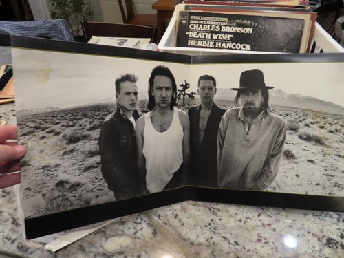 U2 THE JOSHUA TREE Original 1987 LPInsert Poster VG+++ VINYL LP JUST SHY OF NM - Picture 3 of 5