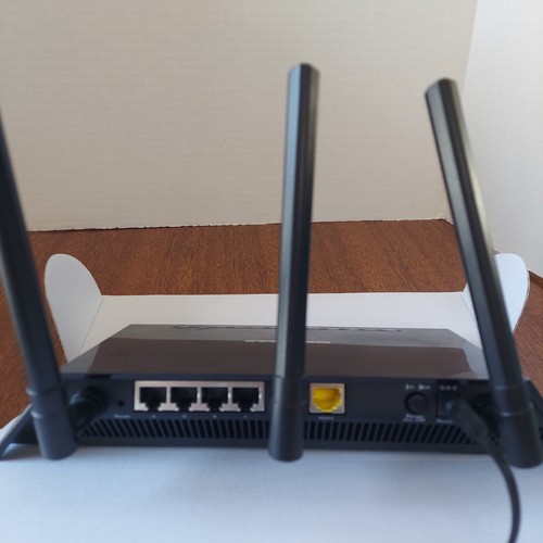 NETGEAR R7600 AC1750 Nighthawk AC1750 Smart WiFi Gaming/Streaming RouterR6700v3 - Afbeelding 7 van 17