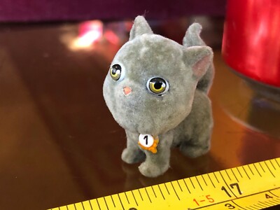 Pets in my Pocket süße graue Katzenrosette Gewinner Spielzeug Mini Tier pelziges Fell