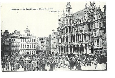 BELGIUM BRUSSELS LA GRAND PLACE ON SUNDAY MORNING