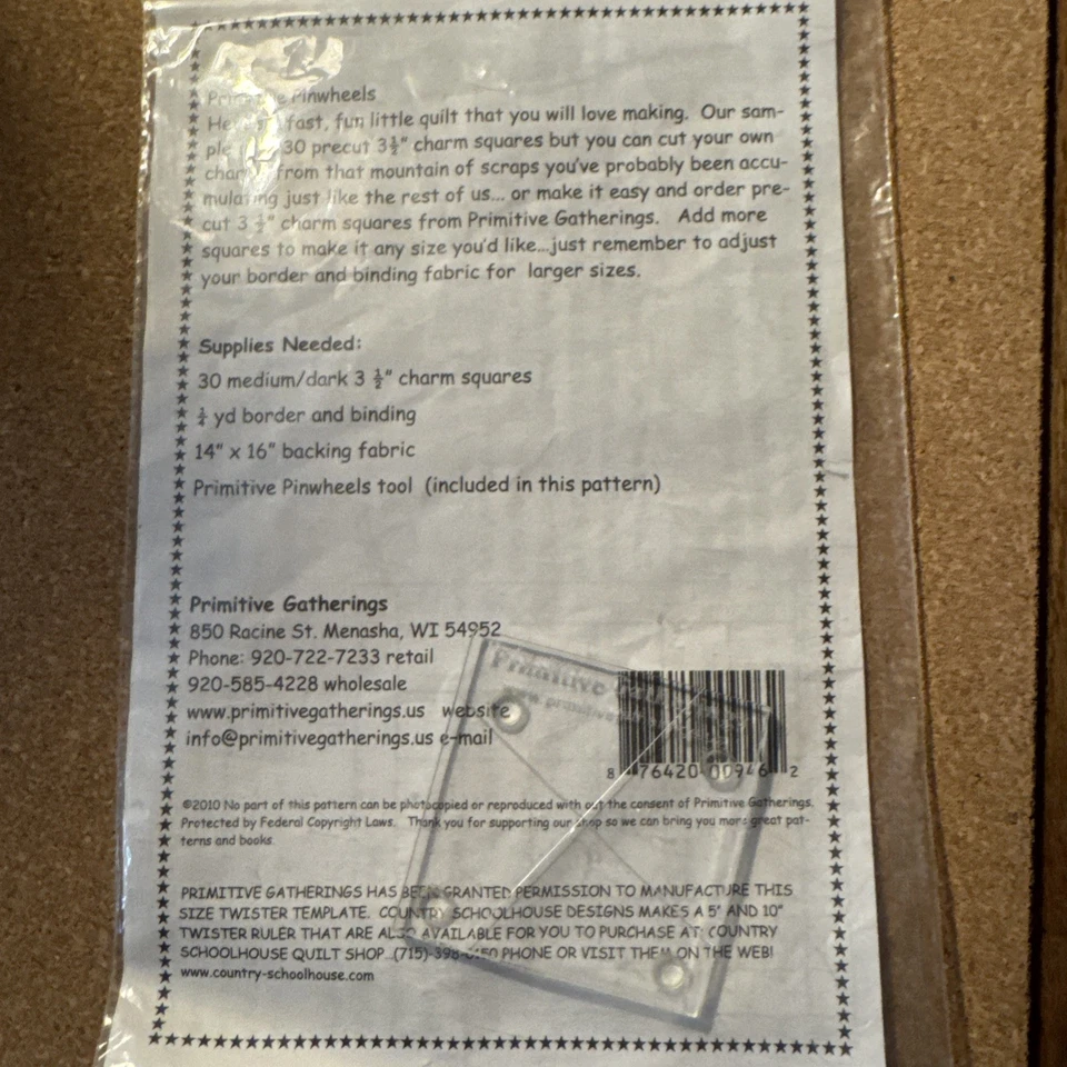 Primitive Pinwheels Quilt Pattern & Template by Primitive Gatherings PRI946 - Image 2 of 2