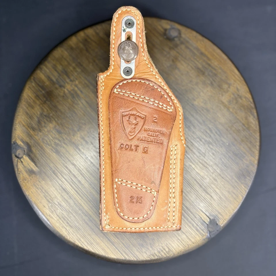 Safariland #2 Brown Leather Holster For Colt G Pistols 2 1/4" Belt Loop RH - Image 2 of 4