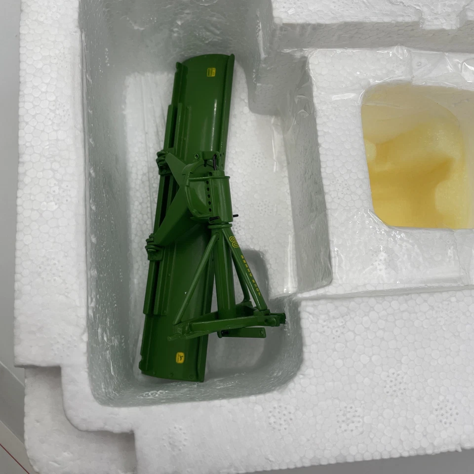 1/16 Ertl John Deere Model 720 W/ 80 Blade 45 Loader Precision #18 New In Box - Image 4 of 4