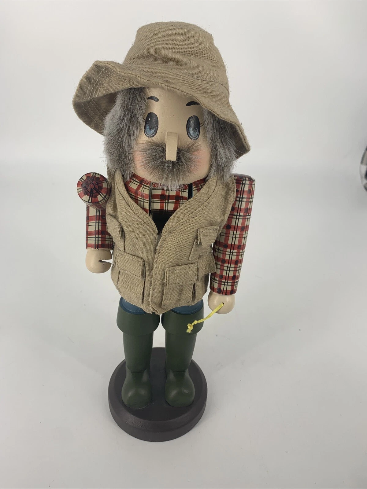 VTG 1997 Zim’s Heirloom Collectable Nutcracker Fisherman Figurine Retired 10.5