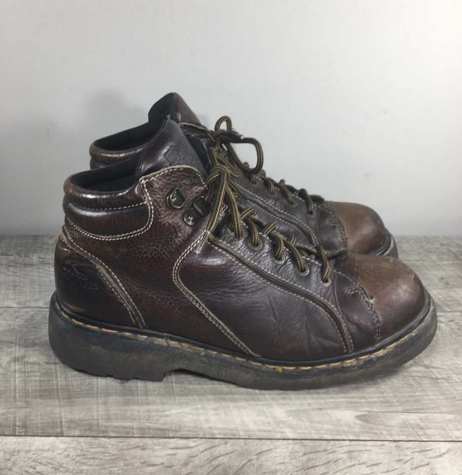 Dr. Martens 9352 Doc Gruesa Plataforma MIE Cuero Combate Hombres Botas Reino Unido 11 EE. UU. 12 Foto 2 de 4