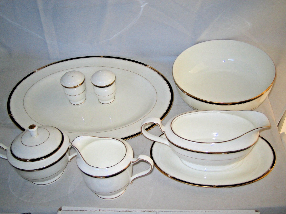 Mikasa Academy CAH05 Black Bone China Pick Your Piece