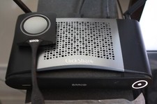 Barco ClickShare CSE-200 wireless presentation system with AC cord and 1 button