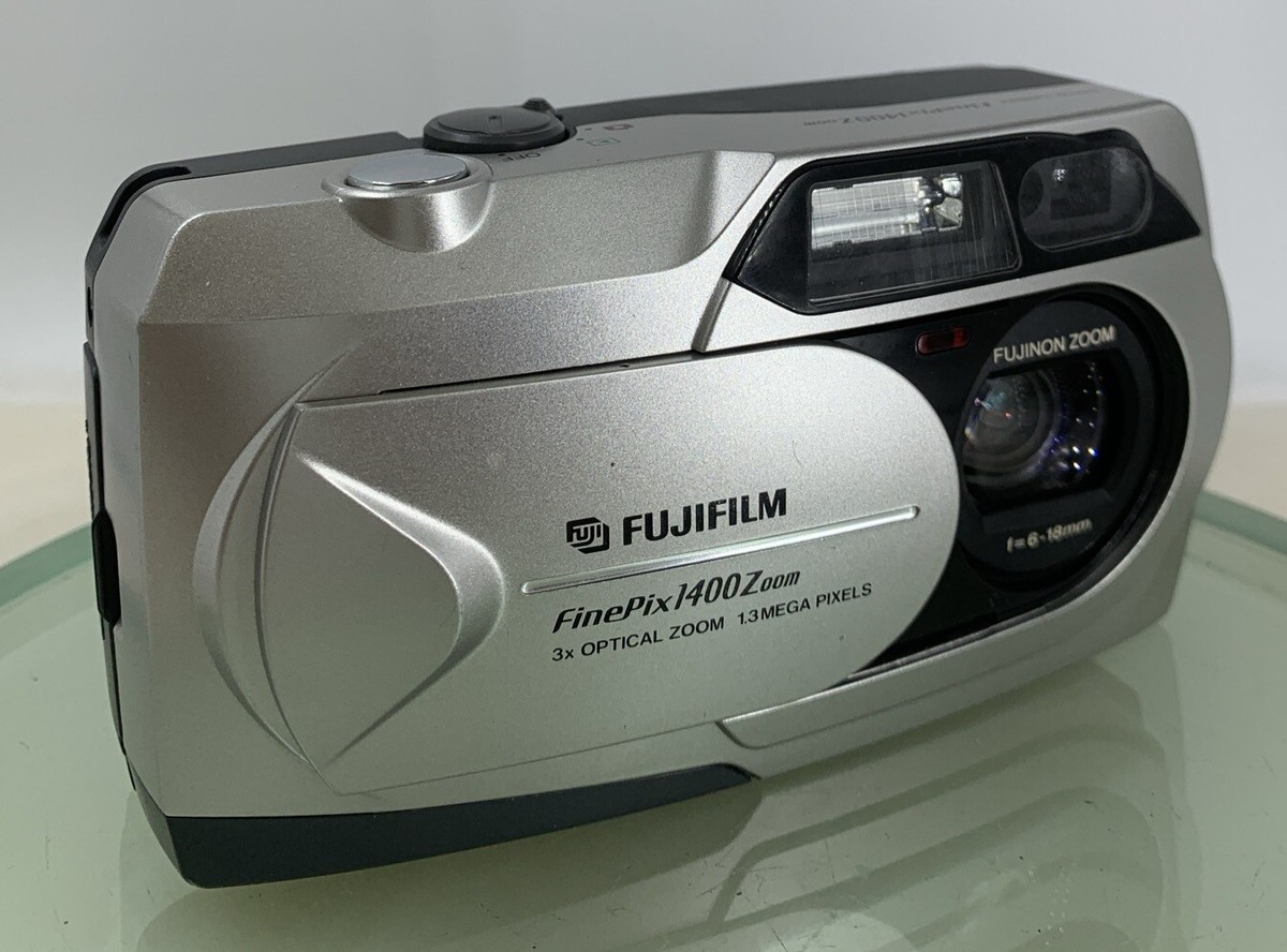 FUJIFILM シルバー ※ジャンク品 Z100 FINEPIX デジタルカメラ