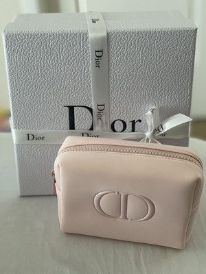 dior makeup case