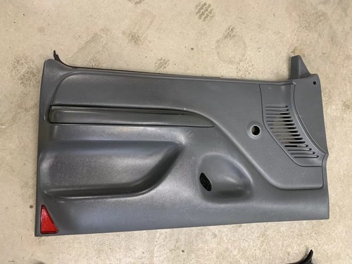 92-96 1992-1996 Ford Bronco Truck F250 F350 DOOR PANELS Manual Windows Dark Gray - Picture 2 of 10