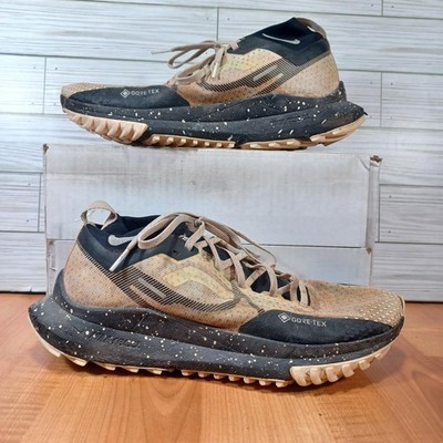 Nike Pegasus Trail 4 GTX Shoes Womens Size 11 Beige Black Running FJ8896-900