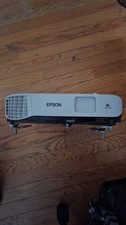 Epson VS350 LCD Multimedia Projector Used in Excellent condition