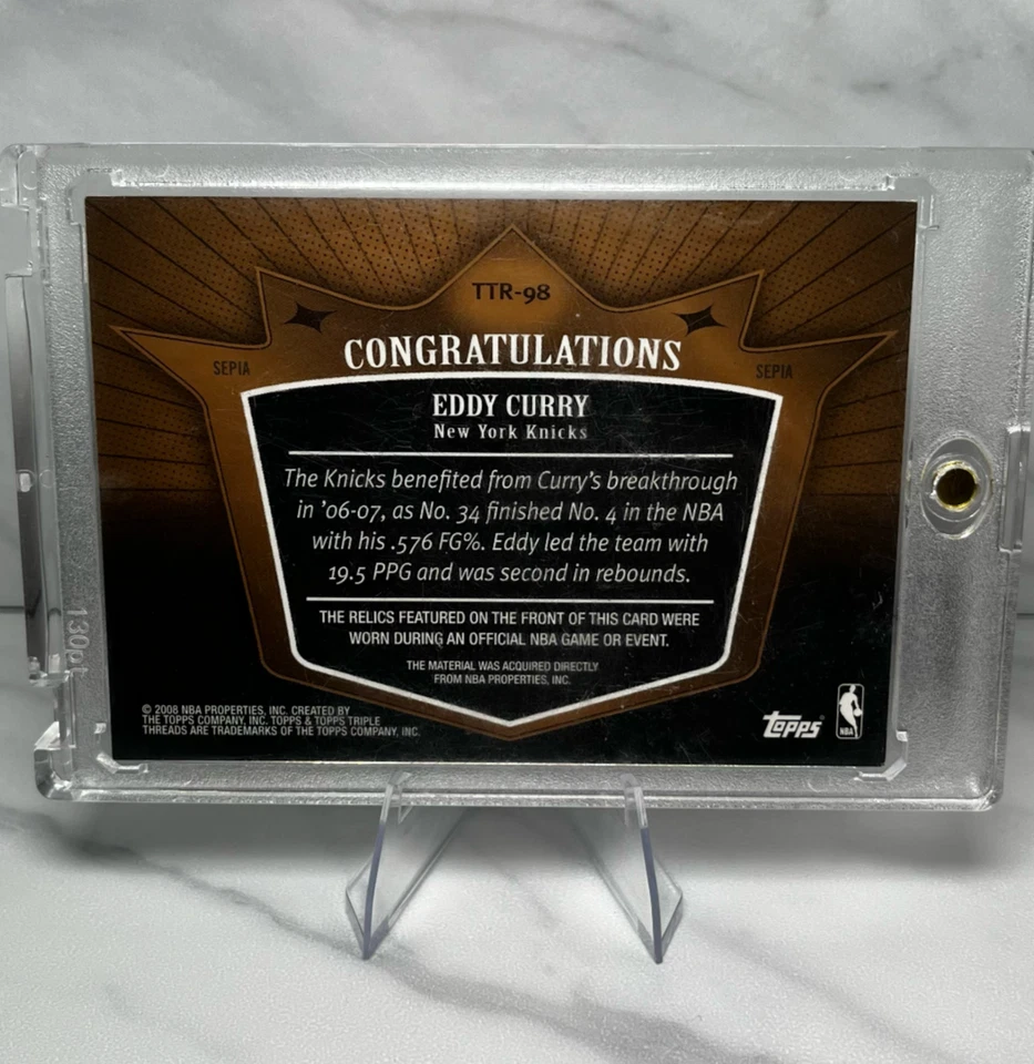 Eddy Curry 2008 6/9 Topps Triple Hilos Dos Colores Reliquia Esmeralda #TTR-99 Knicks Foto 3 de 4