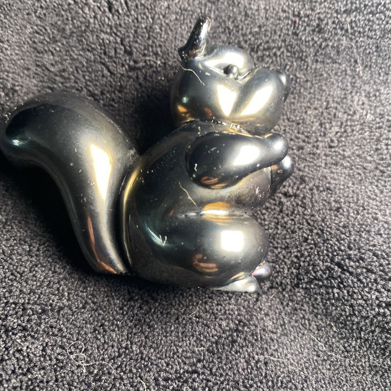 Carnival Glass Glass Squirrel