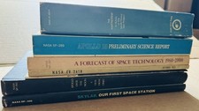 7 book lot Official Nasa Publications Apollo 15, Soyuz, Skylab, Over Moon more