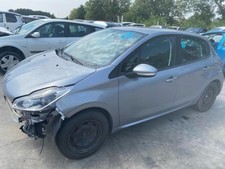 Cardan Peugeot 208