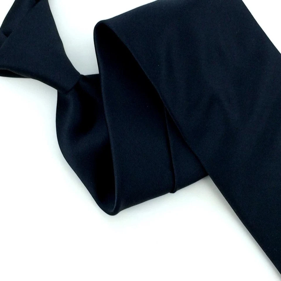Corbata Thomas Rosa Hecha en Inglaterra Negra Sólida Estrecha Corbatas de Seda de Lujo L3 Nueva Foto 3 de 4