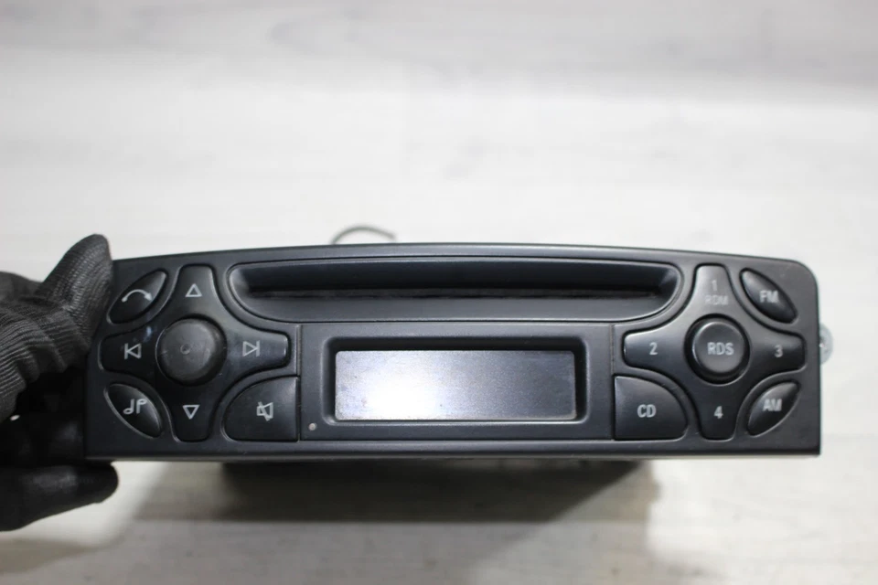 Radio Autoradio 2038201786 / BE6021 Mercedes Benz W203 CL Bj,02 - Bild 2 von 4