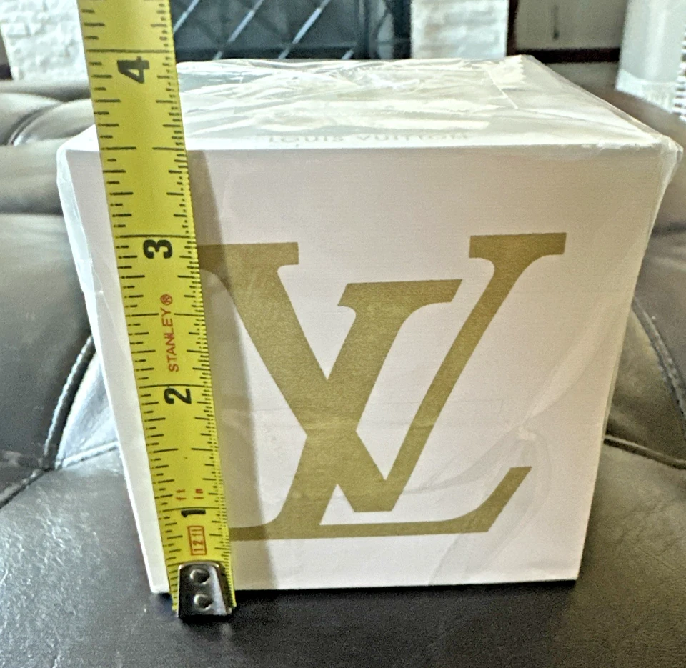 Louis Vuitton Block Memo Cube White Note Pad Stationery & Novelty Lined Notebook - Image 2 of 4