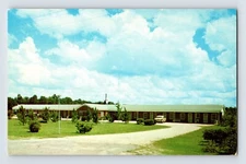 Postcard South Carolina Olanta SC Motel Car Auto 1960s Unposted Chrome