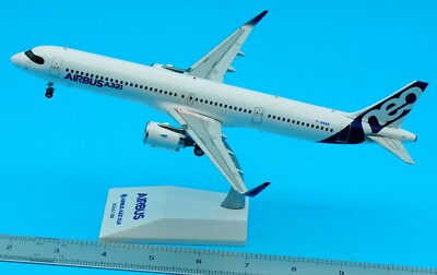 JC Wings 1:200 Airbus Industrie A321NEO 