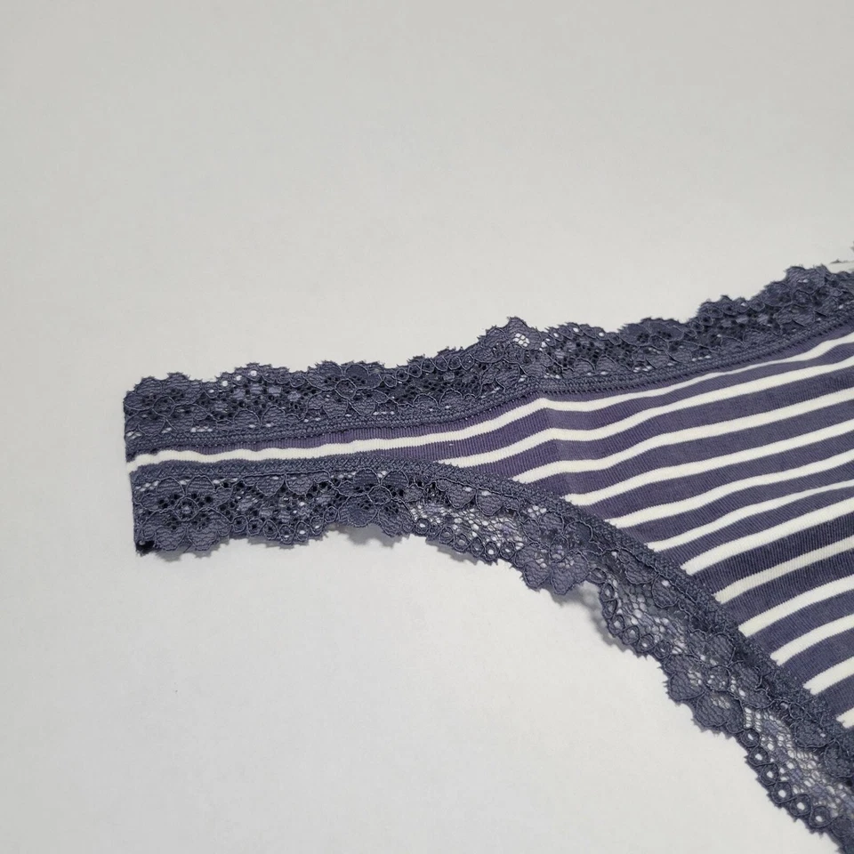 Jenni Mujer Encaje Ribete Tanga Bragas Nairobi Rayas Azul Marino Nuevo Con Etiquetas Talla Pequeña Foto 3 de 4