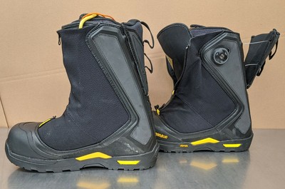 32 jones snowboard boots