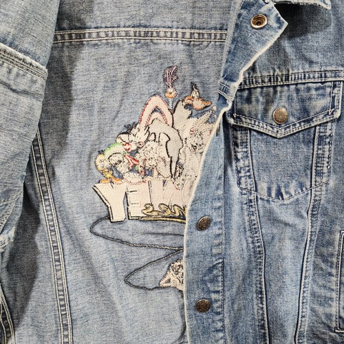Looney Toons Childrens Denim Jacket Blue Medium Warner Bros Embroidered 90s VTG - Picture 9 of 16