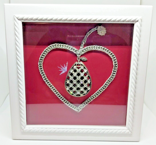 Recycled Jewellery Art Picture. Box Frame with Silver Locket and Chain, Sparkly - Picture 5 of 8