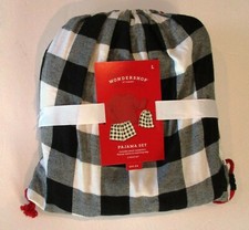 NWT Target WHITE BUFFALO PLAID CHRISTMAS Pajama Set Women's Size LARGE