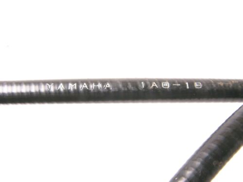 Yamaha RD400 1976 cable de embrague 1A0-26335-10-00 buen usado - Imagen 4 de 5