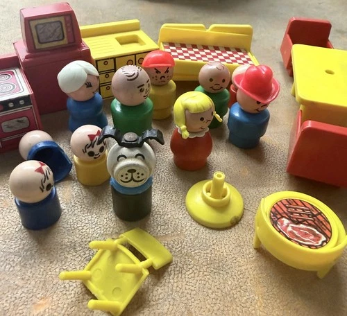 Vintage 1970's Wood Fisher Price Little People & Accessories. Lot of 23