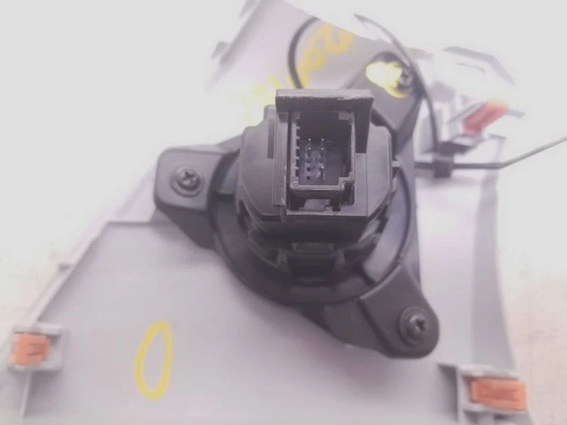 19 TOYOTA COROLLA IGNITION SWITCH PUSH START - Image 4 of 4