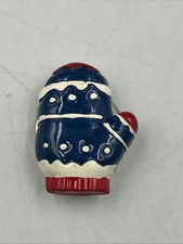 Christmas Holiday Button Cover Mitten - Winter