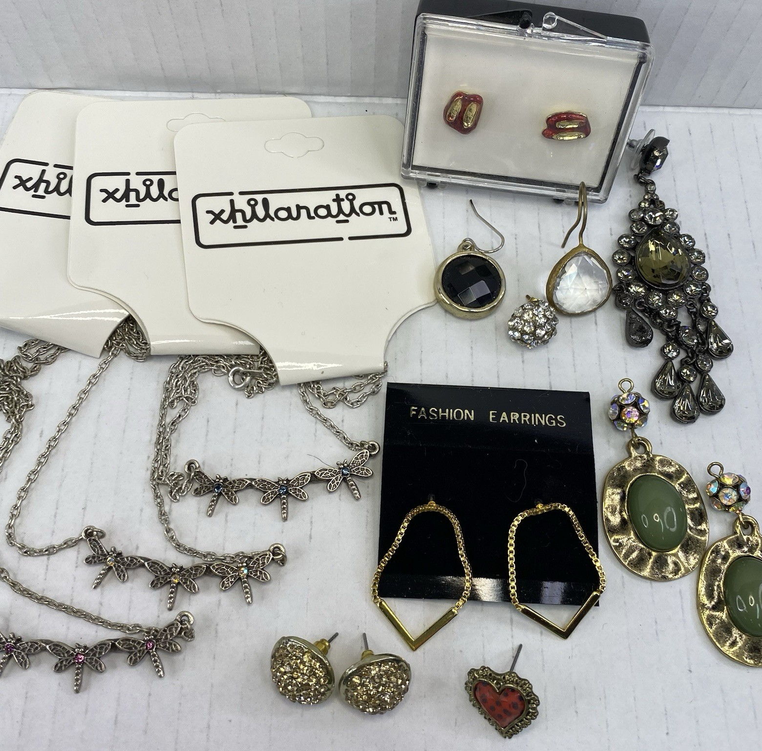 SAOLA Lotto gioielli solo per ricambi riparazioni singoli XHILARATION libellule rubino pantofola